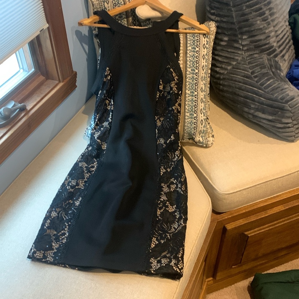 Size 7 BCX little black dress